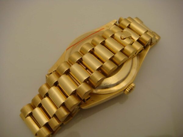 Rolex Day Date President 18K YG - Reference 18238 - L Serial - SOLD