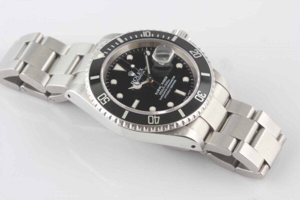Rolex Submariner Date SS 16610 - K Serial - SOLD