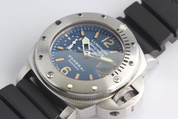 Panerai Luminor Submersible 1000m Diver 44mm - Reference PAM87 - SOLD