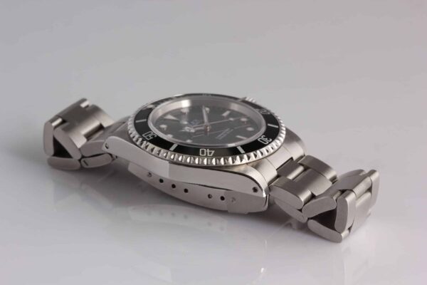 Rolex Submariner Non Date - Reference 14060M - SOLD
